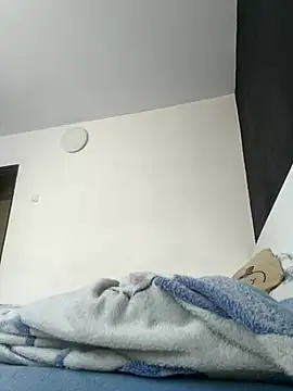 MikyVesela webcam