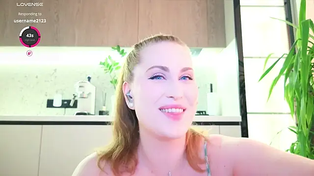 Miss_Magic_Eyes_ live cam