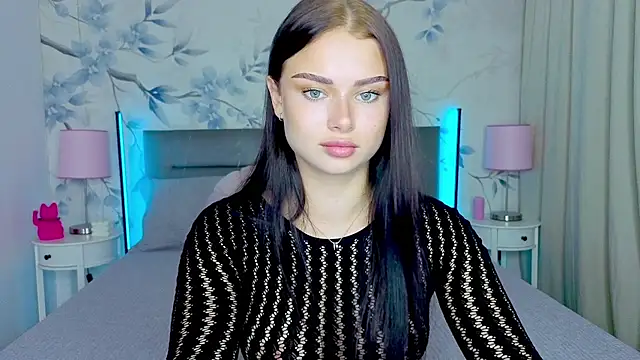 silena_sky - Silena_sky's free webcam - UK Sex Cams
