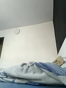 MikyVesela webcam