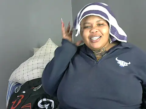 Taraj_thee_thick webcam
