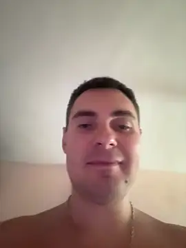 Rowing199456 live cam on StripChat
