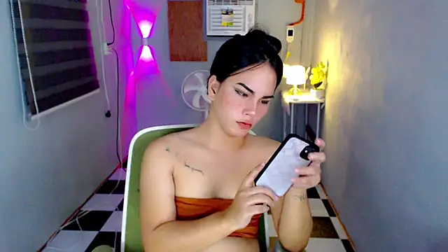 SanyaGirlx live cam on StripChat