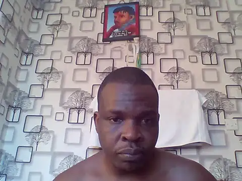 Chumba_001 live cam on StripChat