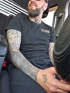Beardedtattood webcam