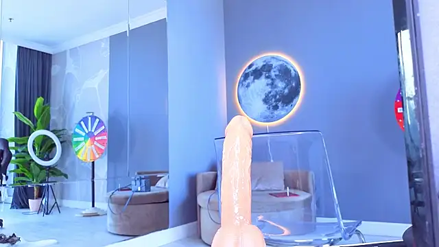 SpoilM3Mor3 webcam