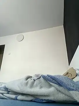 MikyVesela webcam
