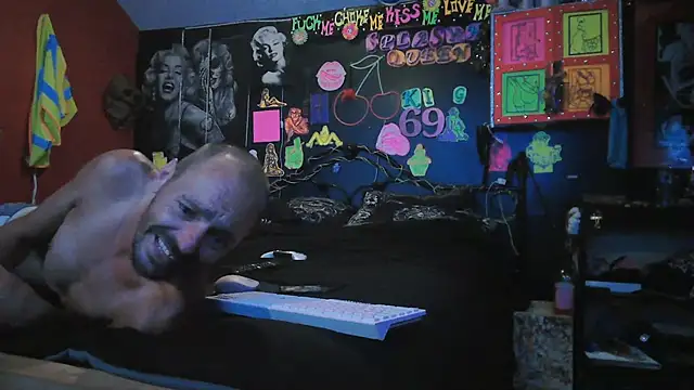DaddyAndSplashQueen webcam