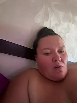 SunnyLeila2101 webcam