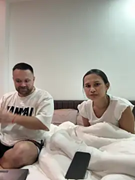 MayaKanchana webcam