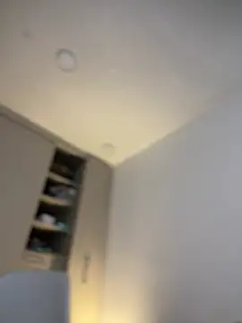 amberxbluee (F young) - BIG DILDO IN PUSSY 😈