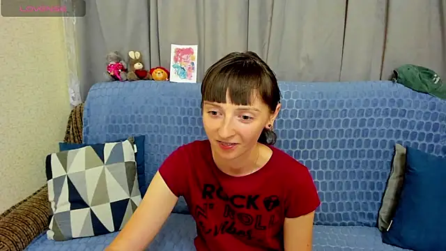 TayanaJons live cam on StripChat