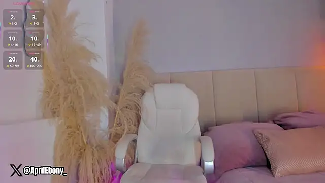 aprilebony_ webcam
