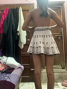 Sandhya_77 webcam