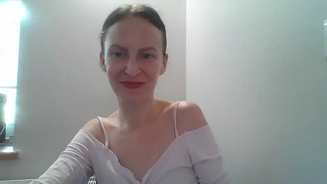 AnnaTight webcam