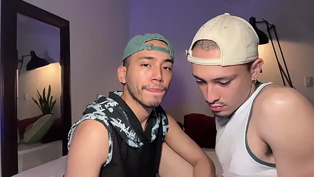Noah_and_Steven webcam