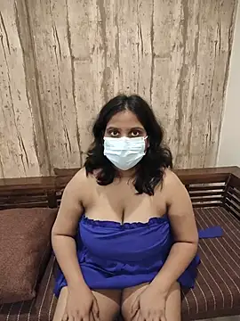 Tokencraze_couple webcam