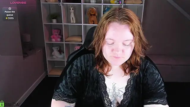 Angela_Cole webcam
