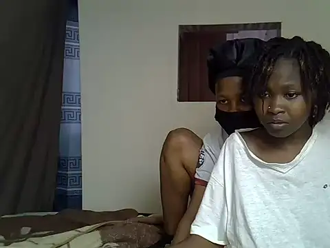 Prettyabiez webcam