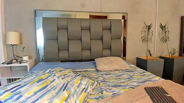 Charlie___Musk webcam