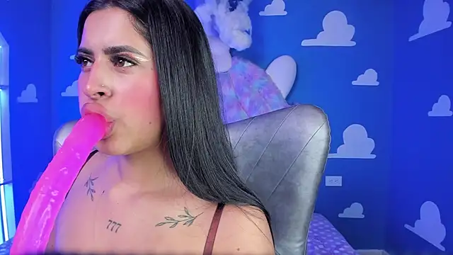 miss___anya webcam