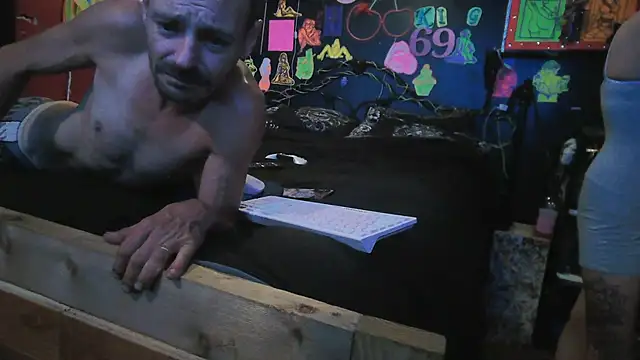 DaddyAndSplashQueen webcam