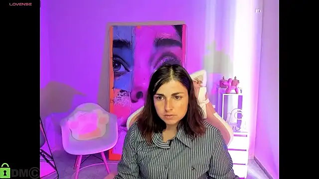 MartaEdams webcam