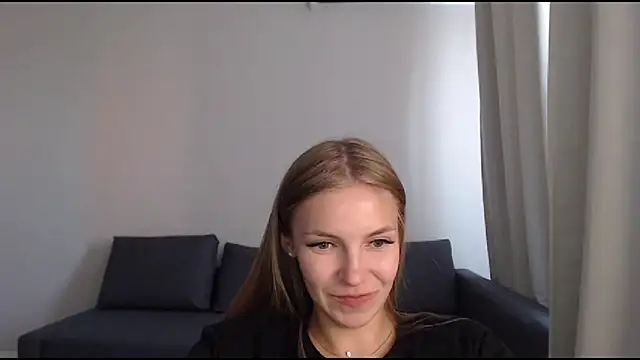 HitGyrl webcam