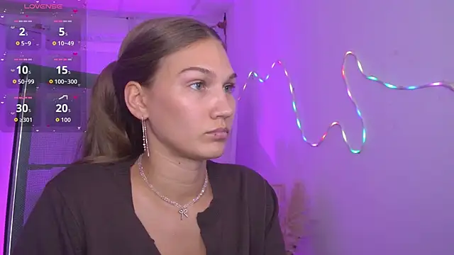 Sweet_Emilya webcam