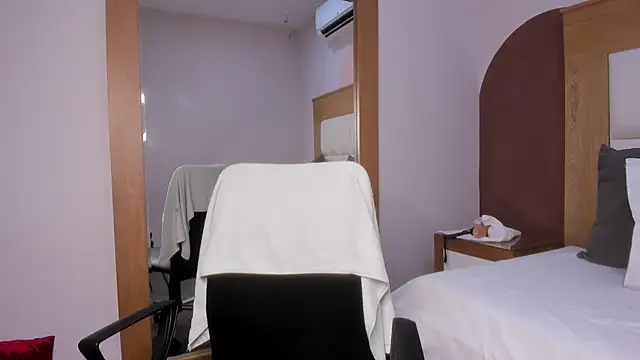 IRISRUSSELL webcam