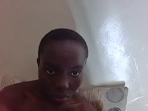 prettyshontel webcam