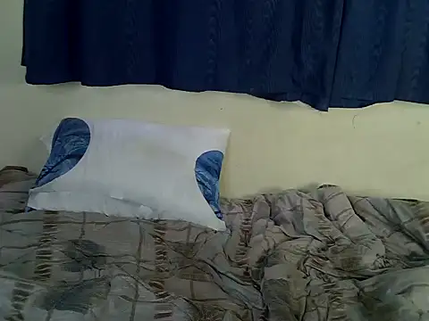 flirrtclaudia webcam