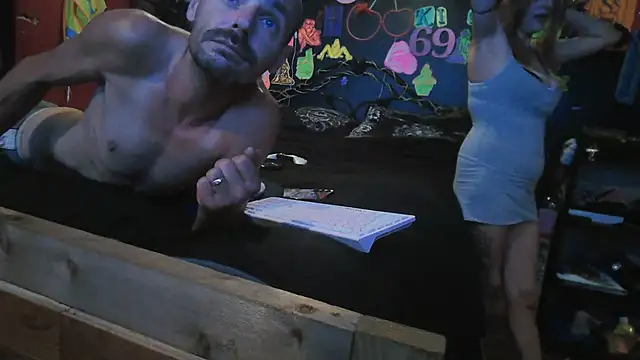 DaddyAndSplashQueen webcam