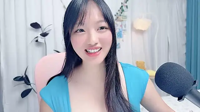 Winnie666999 webcam