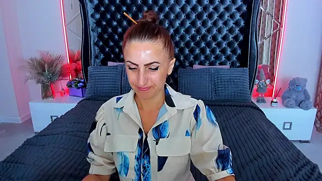 Rebecca_Diamond webcam