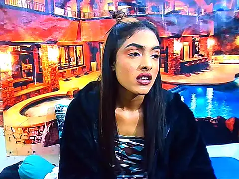 IndianPretty14u2Luv webcam