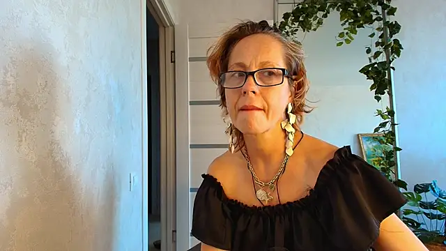 LioraWeiss webcam