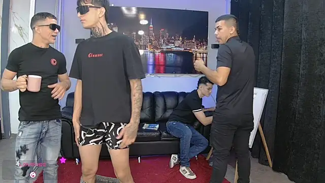 Boysgang_sex webcam