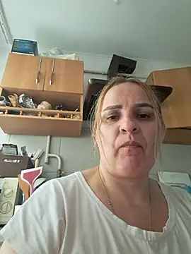 Malichkaanna30 webcam
