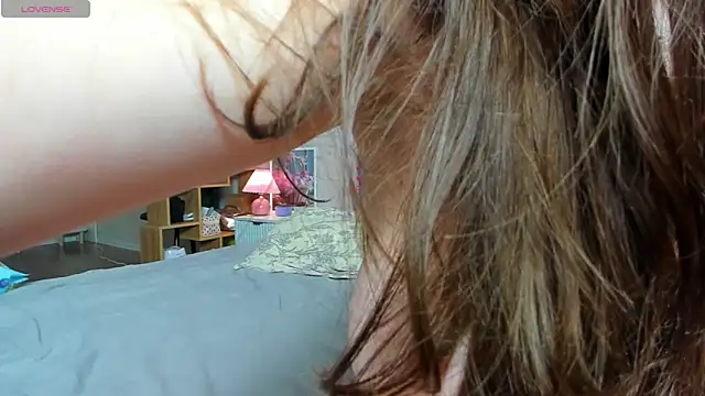 BritneyLix webcam