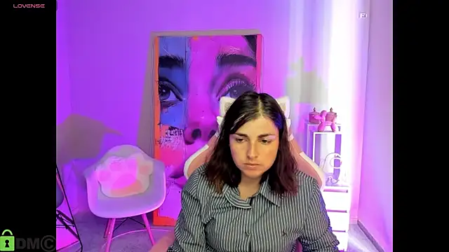 MartaEdams webcam