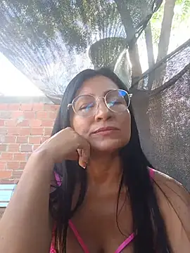 maturexxxnaughty webcam