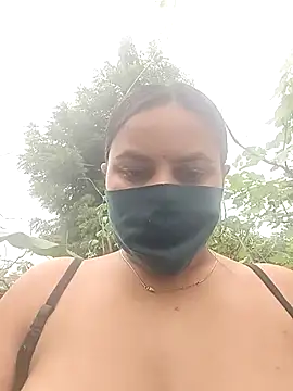 taniya0 webcam
