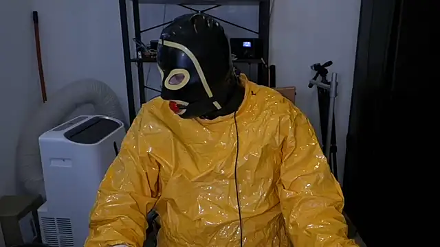 latexslaveboy webcam