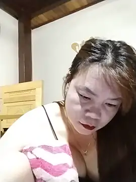 Squirt107 webcam