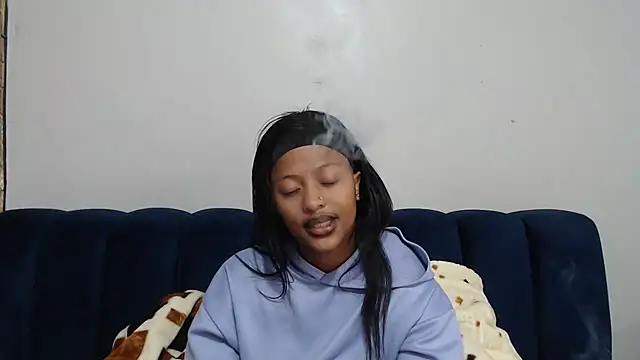 Youngling05 webcam