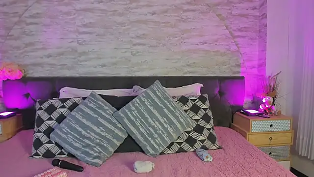 Misha_fae webcam