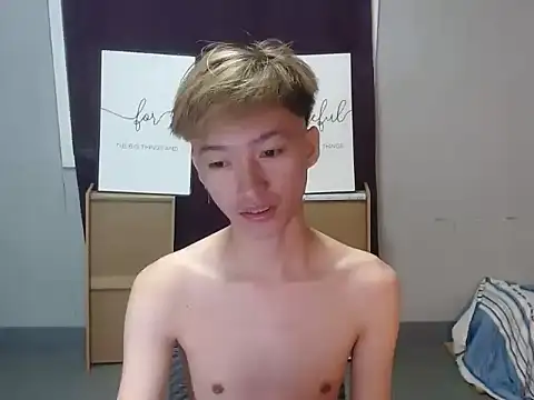 Fem_phiLboy69 webcam