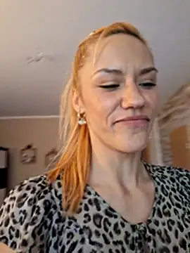 Bella-de-Lamour webcam