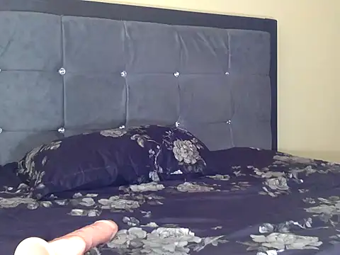 cocoluvx_1 webcam